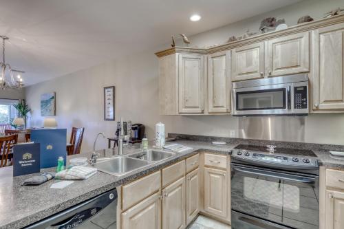 Bayou Heron Dauphin Island Condos - image 5