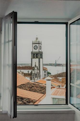 Comercial Azores Boutique - image 9