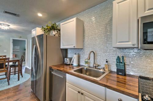 Updated Home with Pvt Pool Less Than 10 Mins to Siesta Key - image 7
