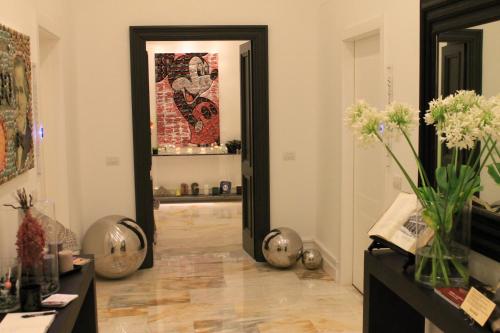 504 Corso Suites