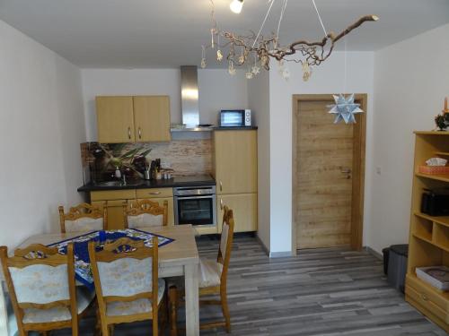 Konyha, Ferienwohnung Fam. Schwind in Crottendorf