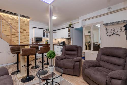 Fireworks Rakoczi - FREE PARKING - 3 BEDROOMS - 2 BATHROOMS