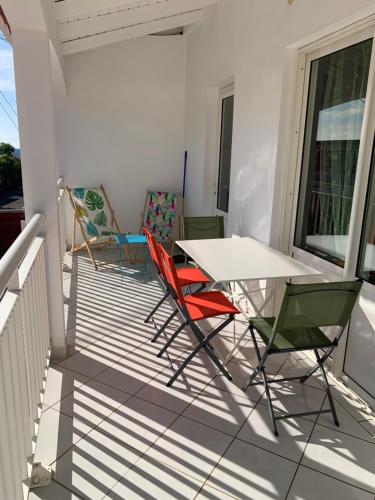 Erkély/terasz, Les Pommes Lianes in Deshaies