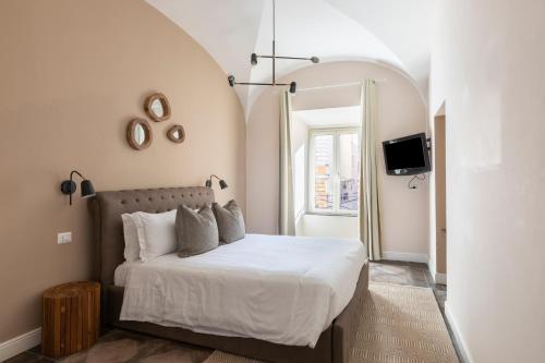 Sonder at Via Nazionale