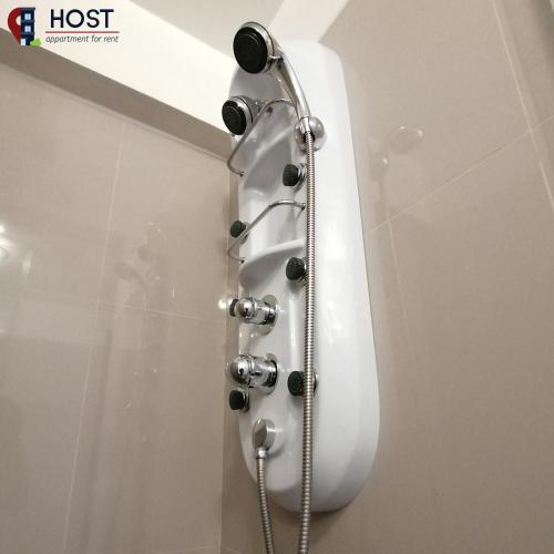 Host Apartment for rent - image 2
