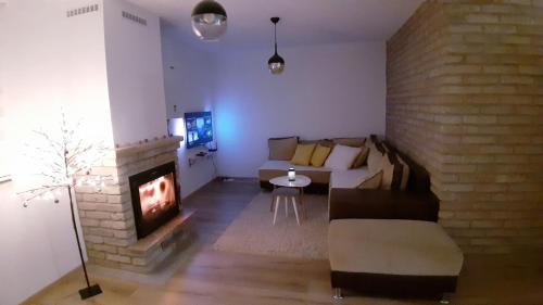 Kuća za odmor Ravna planina - image 12