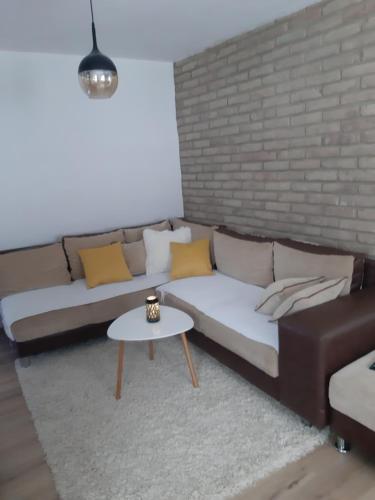 Kuća za odmor Ravna planina - image 4