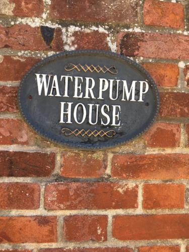 1 WATER PUMP HOUSE