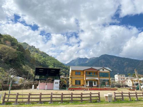 Lorna Resort in Xinyi Township