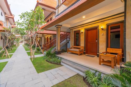 Entrance, The Salila Beach Resort in Bali