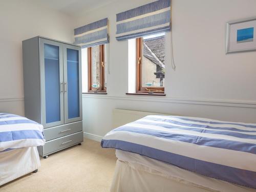 2 Armada House - image 11