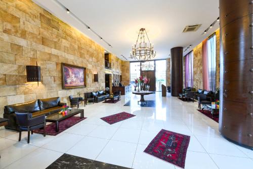 Reston Hotel in Jounieh városközpont