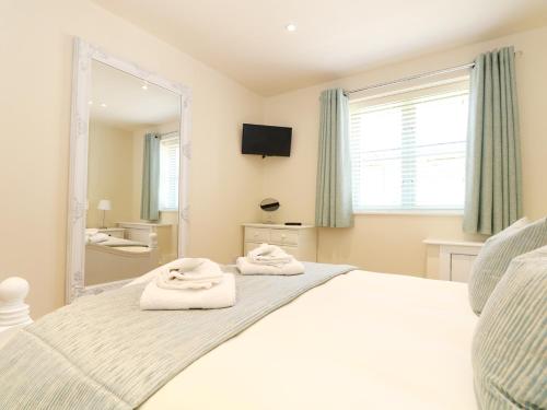 Elm Cottage - image 5