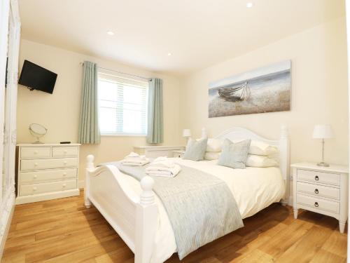 Elm Cottage - main image