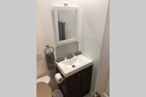 Bathroom, NEW 2 BEDROOM LUXURY APARTMENT -GREAT LOCATION -MODERN in Puerto Penasco