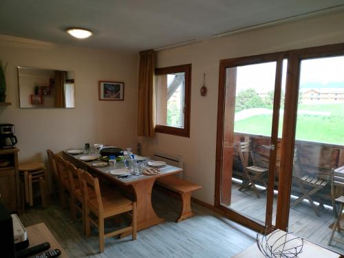 Appt 10p Wifi Confort 150m activités, pistes, commerces