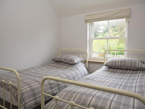 3 Eddystone Row - image 3