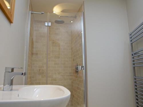 3 Eddystone Row - image 4