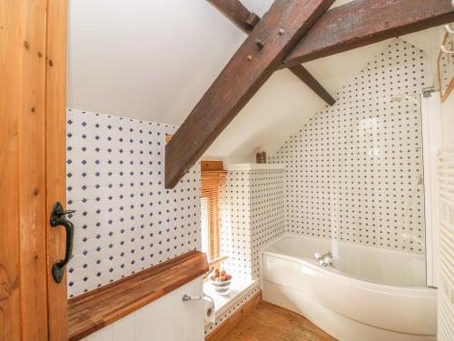 Primose Cottage in Rosemarket