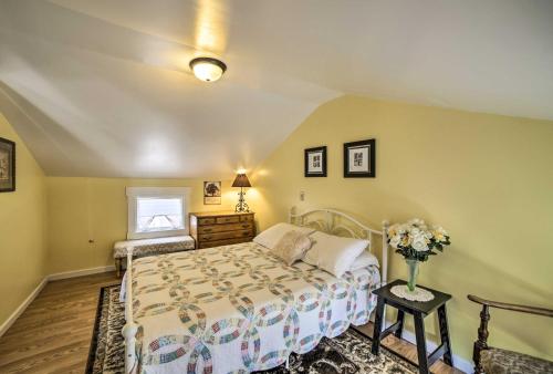 Explore Lake Erie and Strip From Quaint Apartment! - image 3