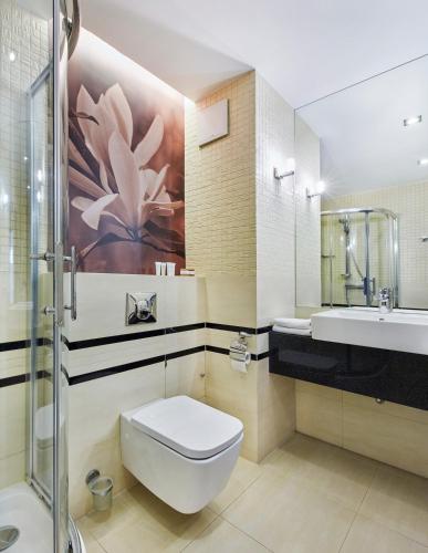 Standard Double or Twin Room (1-2 Adults)
