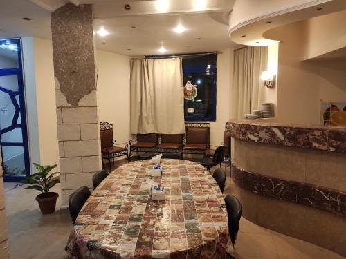 Pub/Lounge, Canary Hotel in Hurghada