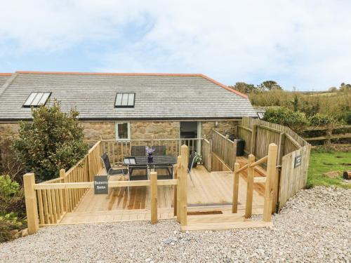 Barneys Barn - Treen