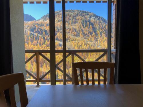 Les Terrasses d Isola 2 pièces 4 personnes (Les Terrasses d Isola 2 pieces 4 personnes) in 伊索拉