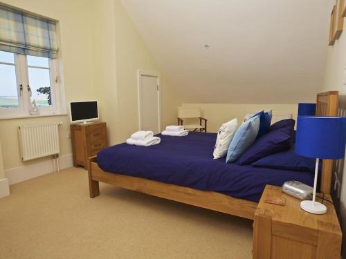 1 Combehaven - image 4