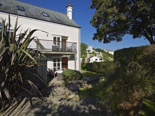 1 Combehaven - image 12