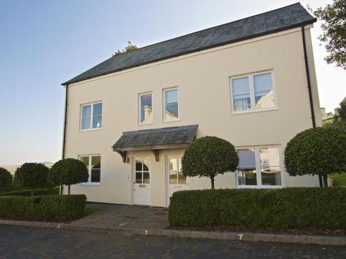 1 Combehaven - image 2