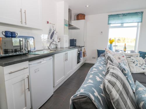 Bracken Barn Cottage - image 5