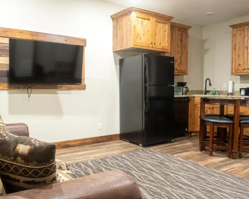 Sawtelle Mountain Resort - image 3