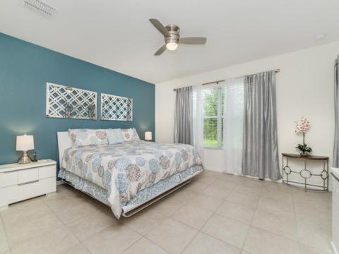 4079 Oak Tree Drive - main image