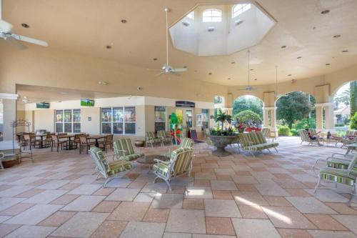 Martin's Windsor Hills Condo condo - image 7