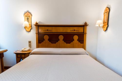 Hotel Plaza Nueva, Гранада (фото 8)