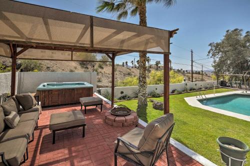 . Havasu Down Under Family Condo with Pool and Hot Tub