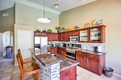 Tucson Home with Pool and Santa Catalina Mtn Views - image 3