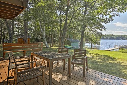 Lakefront Cabin with Boathouse Canoe Deck and Sauna! - image 2
