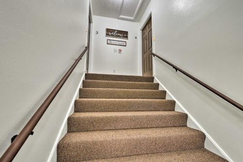 Cozy Rigby Apartment Near Lake and Yellowstone! - image 9