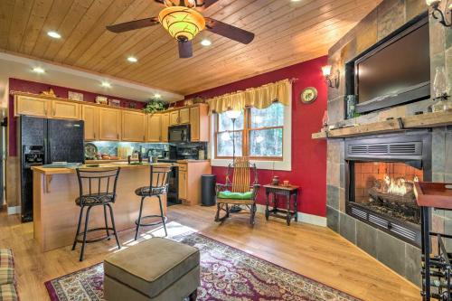 Sapphire Apt in Nantahala with Resort Amenities! - image 5