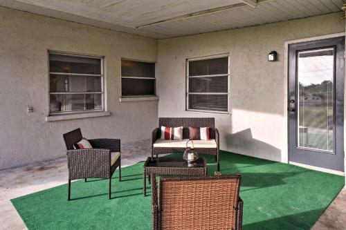 1 Mi to Nokomis Beach Home with EV Charger in Laurel (FL)