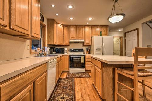 Big Bass Lake House with Resort Amenities! - image 10