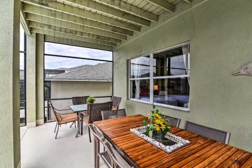 Family Home with Pool and Patio -15 Mins to Disney - image 4