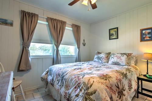 Canalfront House and Studio Near Kemah and Galveston! - image 5