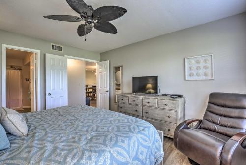 St Pete Condo with Heated Pool - 3 Miles to Beach - image 5