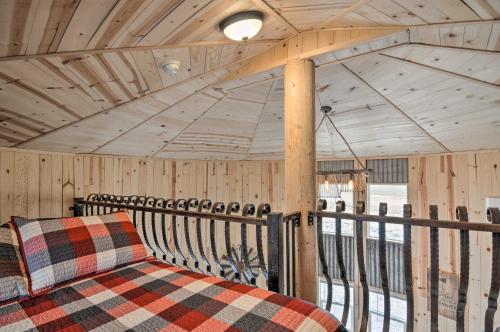 Unique Tin Cabin with Mtn Views in Antimony! - image 4