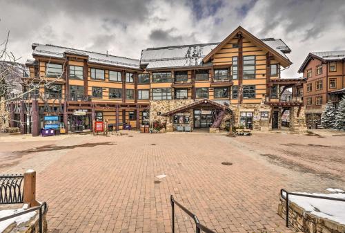 Ski-In and Out Snowmass Condo with Community Hot Tub! - image 8
