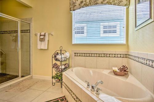 Beautiful Reunion Resort Home Less Than 15 Min to Disney! - image 7