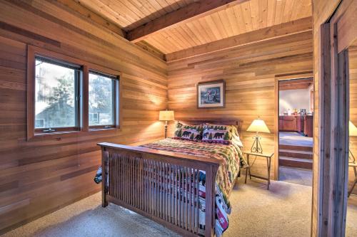 Cabin with Hot Tub - 14 Miles to Leavenworth! - image 7
